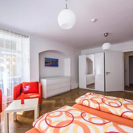 Spiegel - Mandarin Apartamento